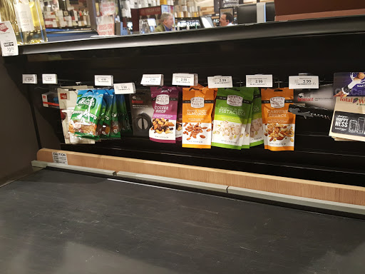 Wine Store «Total Wine & More», reviews and photos, 1451 Chain Bridge Rd, McLean, VA 22101, USA