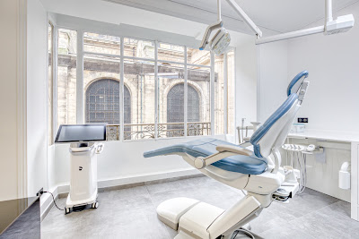 Dr Jonathan Gucciardi Dentiste Paris 6 à Paris