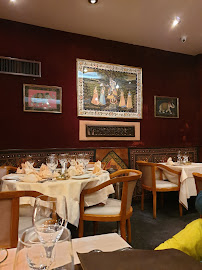 Atmosphère du Restaurant indien Restaurant Santoor Paris - n°14