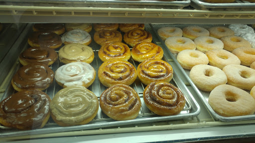 Donut Shop «Alvernon Donut Shop», reviews and photos, 1450 S Alvernon Way, Tucson, AZ 85711, USA