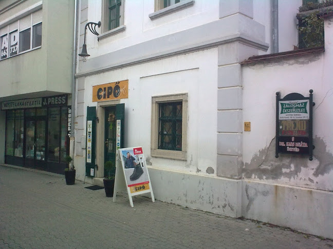 Capri Cipősziget - Cipőbolt