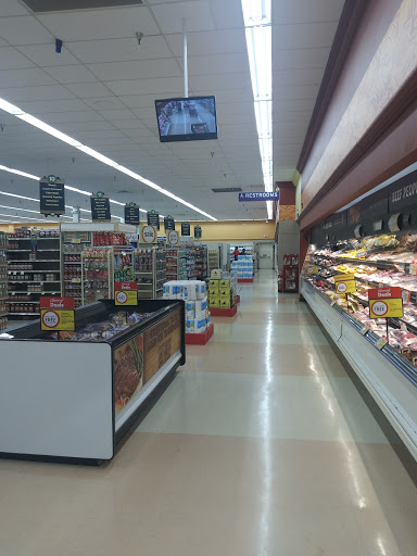 Grocery Store «Winn-Dixie», reviews and photos, 1360 Tampa Rd, Palm Harbor, FL 34683, USA