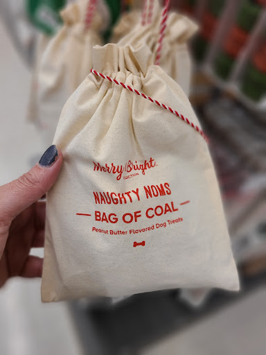 Pet Supply Store «PetSmart», reviews and photos, 10 Traders Way, Salem, MA 01970, USA