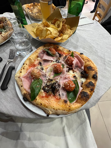 Pizzeria Il Ritrovo in Lecce, Provincia di Lecce