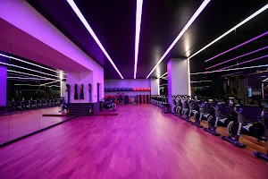 SPARK Athletic Center - Avenues (women’s branch) image