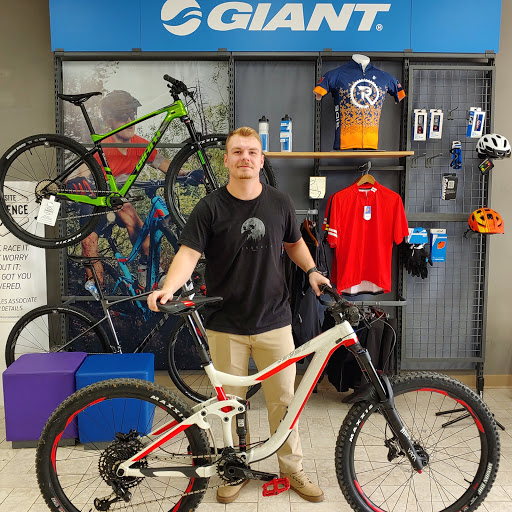 Bicycle Repair Shop «Riverside Bicycle Shop», reviews and photos, 101 N Riverside Dr, Clarksville, TN 37040, USA