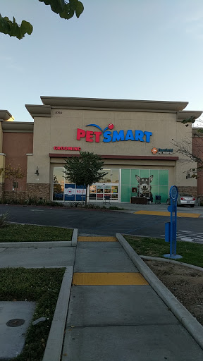 Pet Supply Store «PetSmart», reviews and photos, 2760 W 120th St, Hawthorne, CA 90250, USA