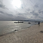 Photo n°1 de l'avis de SABINE.E fait le 22/11/2022 à 08:15 sur le  Quiosque Ribeira das Naus à Lisbon