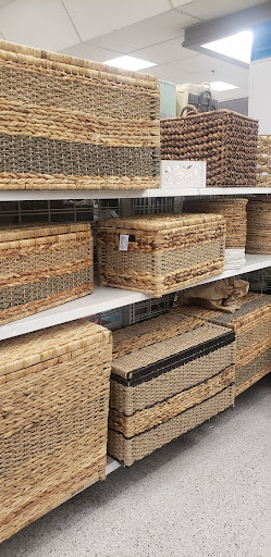 Clothing Store «Ross Dress for Less», reviews and photos, 2753 E Eastland Center Dr, West Covina, CA 91791, USA