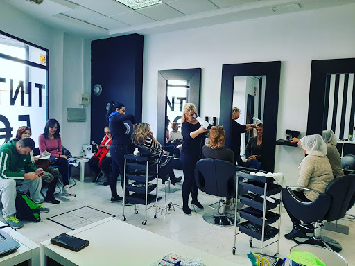 Donna BElla Peluquería y Estética en Gines, Sevilla