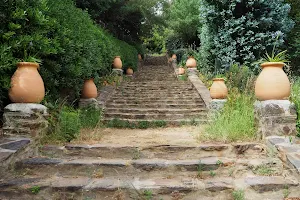 L'escalier monumental du Rayol image