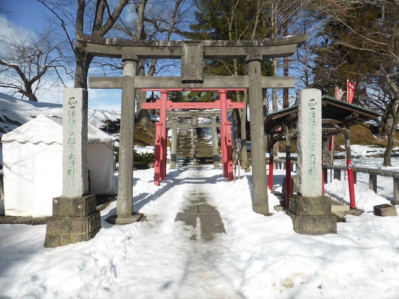 鶴ヶ城稲荷神社