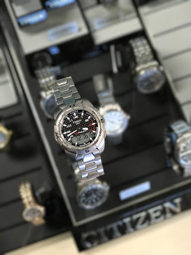 Jewelry Store «Englewood Jewelry & Watch», reviews and photos, 4455 S Broadway #2, Englewood, CO 80113, USA