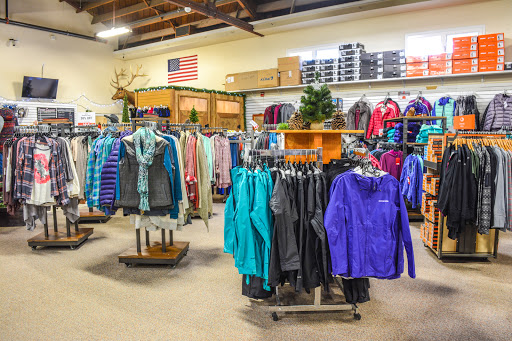 Outdoor Sports Store «Pacific Outfitters of Ukiah», reviews and photos, 955 N State St, Ukiah, CA 95482, USA