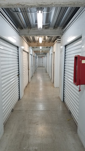 Self-Storage Facility «Storage Post Self Storage Wilton Manors», reviews and photos, 1201 N Flagler Dr, Fort Lauderdale, FL 33304, USA