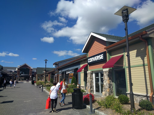 Shoe Store «Converse Factory Store», reviews and photos, 950 Grapevine Ct, Central Valley, NY 10917, USA