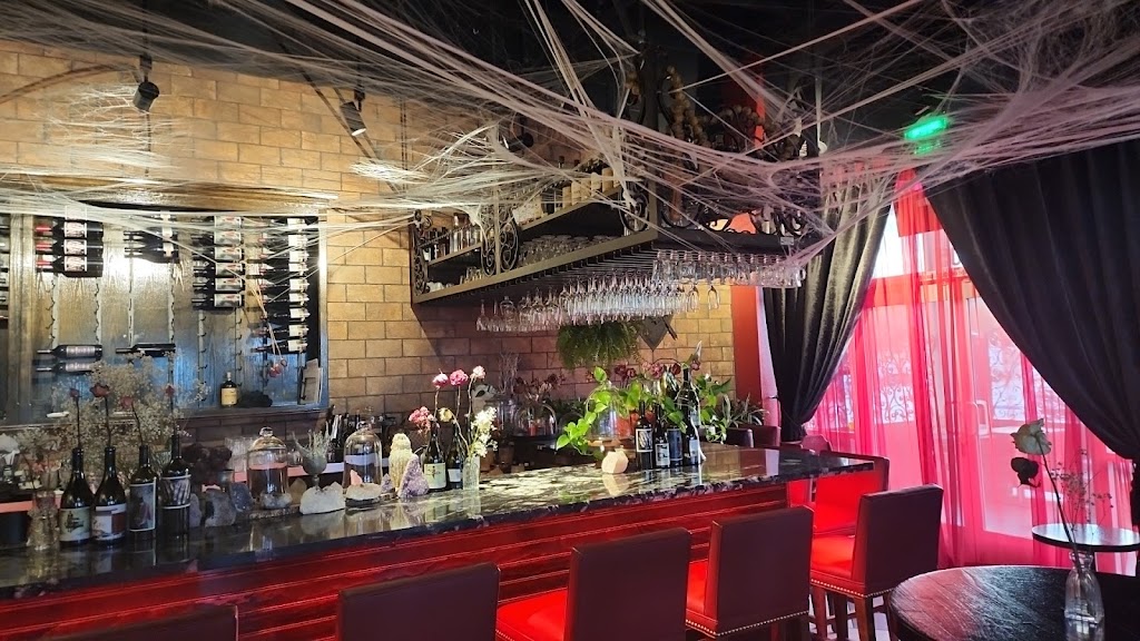 The Raven's Nest 93536