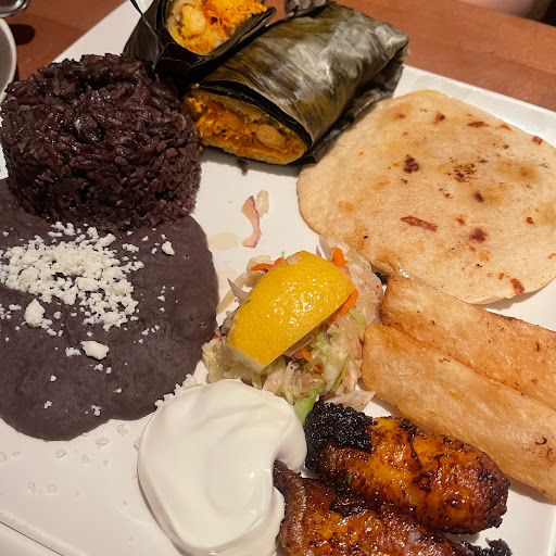 Salvadoran restaurant Plano