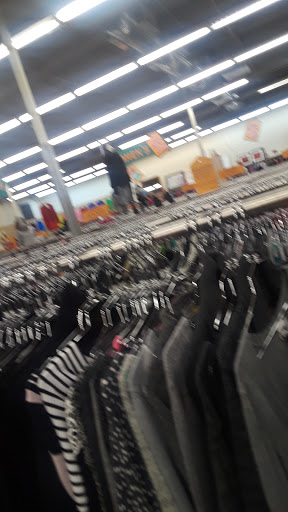 Thrift Store «Thrift Town», reviews and photos, 410 El Camino Ave, Sacramento, CA 95815, USA