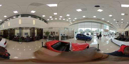 Car Dealer «Tommie Vaughn Ford», reviews and photos, 1201 N Shepherd Dr, Houston, TX 77008, USA