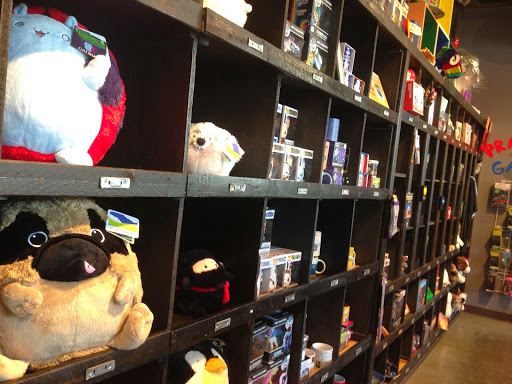 Gift Shop «Off the Wagon Shop», reviews and photos, 152 E Main St, Kent, OH 44240, USA