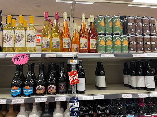 Liquor Store «Table and Vine», reviews and photos, 1119 Riverdale St, West Springfield, MA 01089, USA