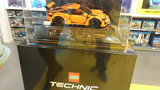 Toy Store «The LEGO Store», reviews and photos, 2500 N Mayfair Rd, Wauwatosa, WI 53226, USA