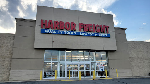 Hardware Store «Harbor Freight Tools», reviews and photos, 395 Westgate Dr, Brockton, MA 02301, USA