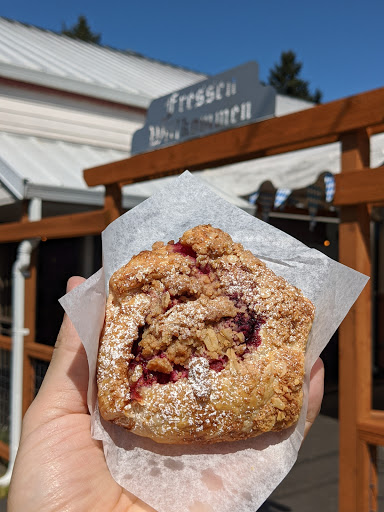 Fressen Artisan Bakery and Cafe