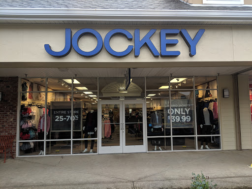 Shopping Mall «Lincoln City Outlets», reviews and photos, 1500 SE East Devils Lake Rd, Lincoln City, OR 97367, USA