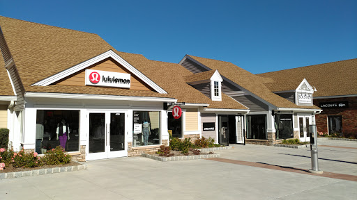 Sportswear Store «lululemon», reviews and photos, 498 Red Apple Ct #430, Central Valley, NY 10917, USA