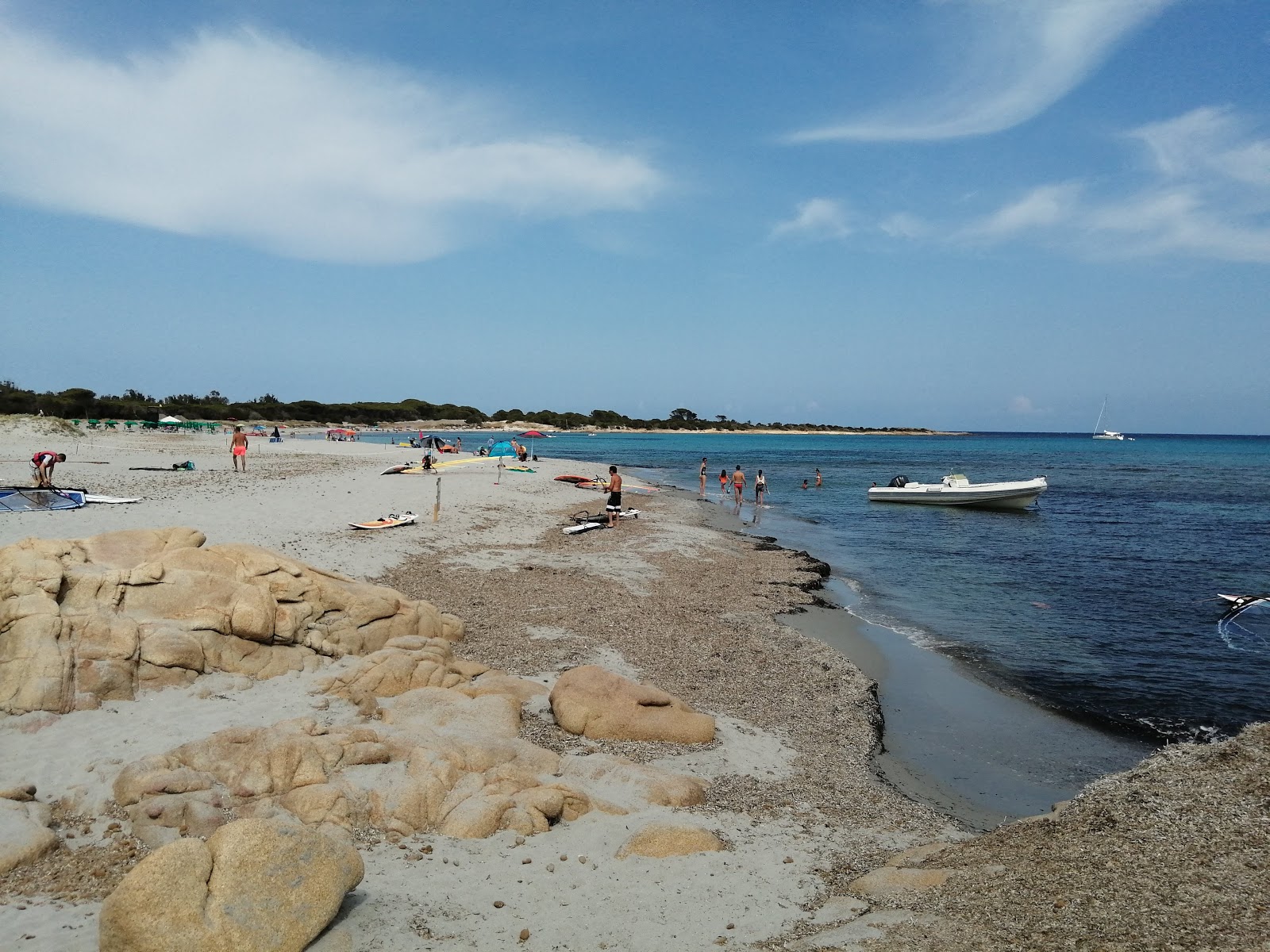 Foto de Sa Mattanosa área de complejo turístico de playa