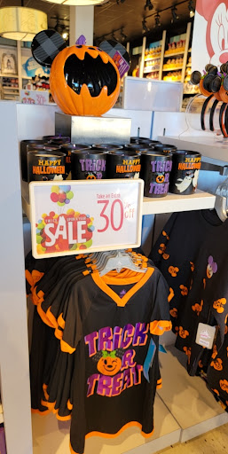 Toy Store «Disney Store», reviews and photos, 500 Ventura Blvd, Camarillo, CA 93010, USA