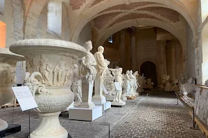 Galerie des Sculptures et des Moulages (Sculptures de Versailles / Gypsothèque du Louvre) image