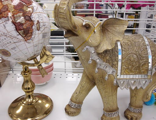 Clothing Store «Ross Dress for Less», reviews and photos, 1050 Mt Prospect Plaza, Mt Prospect, IL 60056, USA