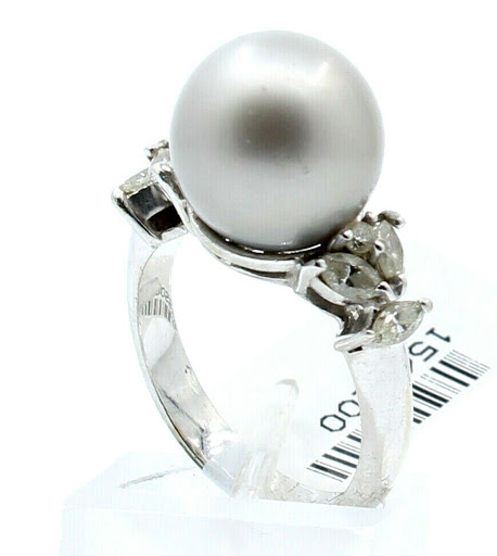 Jeweler «La Jolla Jewelry & Loan», reviews and photos, 8246 California Route 2, West Hollywood, CA 90046, USA