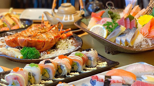 Sushi restaurants take away Ho Chi Minh