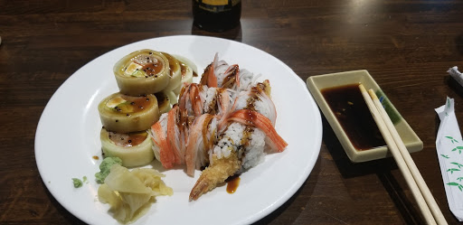 Sumo Hibachi and Sushi image 2