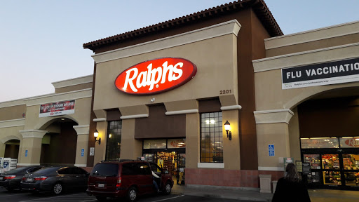 Grocery Store «Ralphs», reviews and photos, 2201 W Redondo Beach Blvd, Gardena, CA 90247, USA