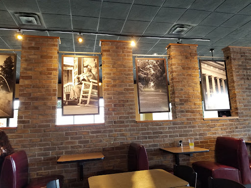 Shopping Mall «The Oaks Shopping Mall», reviews and photos, 500 N Thompson Ln, Murfreesboro, TN 37129, USA