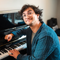 Music Lessons with Sam - Photo 7 - Car repair in , Los Angeles