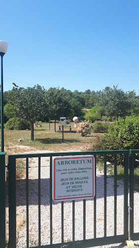 attractions Parc arboretum Sainte-Anastasie-sur-Issole