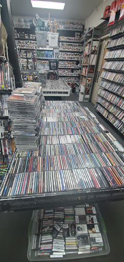 Video Game Store «Play It Trade It», reviews and photos, 4324 N High St, Columbus, OH 43214, USA