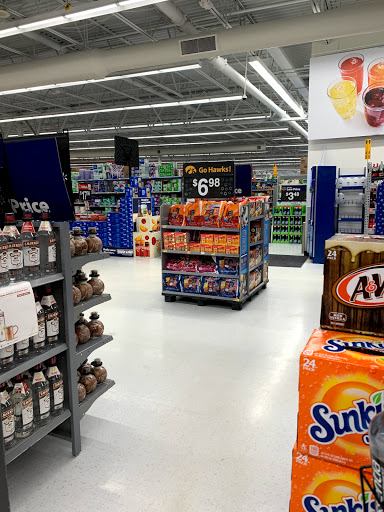Department Store «Walmart Supercenter», reviews and photos, 2801 Commerce Dr, Coralville, IA 52241, USA