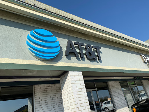 Cell Phone Store «AT&T», reviews and photos, 7858 E 96th St, Fishers, IN 46037, USA