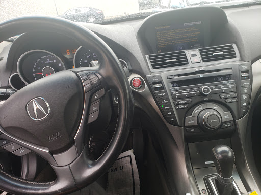 Used Car Dealer «Daniel Auto Sales», reviews and photos, 1870 Central Park Ave, Yonkers, NY 10710, USA