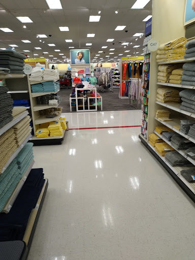 Department Store «Target», reviews and photos, 160 Pavilion Pkwy, Newport, KY 41071, USA