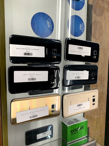 Cell Phone Store «CELL IT HERE», reviews and photos, 310 Main St, Bridgeport, OH 43912, USA