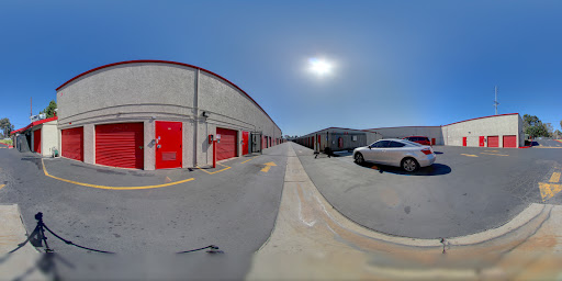 Self-Storage Facility «CubeSmart Self Storage», reviews and photos, 2828 W 5th St, Santa Ana, CA 92703, USA