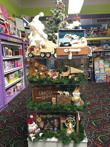 Toy Store «G. Willikers Toys», reviews and photos, 461 Broadway, Saratoga Springs, NY 12866, USA